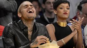 Chris brown and rihanna at the 2013 grammy awards. Musik Rihanna Und Chris Brown Wieder Ein Paar Augsburger Allgemeine