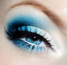 what eyeshadow is best for blue eyes