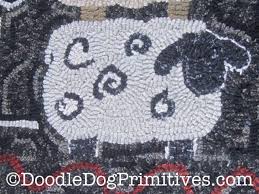 stacked sheep rug hooking pattern