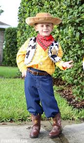 Diy toy story costume ideas and tutorials. How To Make A Jessie Toy Story Costume No Sewing Required Viva Veltoro