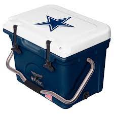 the best cowboys fan gifts beer clubs