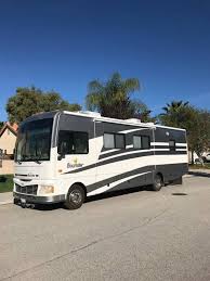 2006 Fleetwood Bounder 32w For By