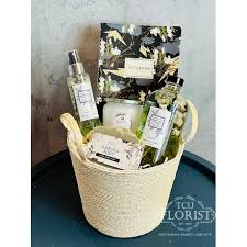 fleur gift basket in fort worth