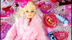 barbie cosmetic calendar advent lip