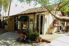 Live music, locally made products, and expertly crafted caffeinated beverages are the hallmark of this rustic cottage spot. Bergies Coffee Roast House Gilbert Restaurant Reviews Photos Phone Number Tripadvisor