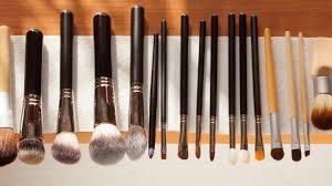 lego makeup brush cleaning hack