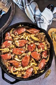 kielbasa skillet with apple and onion