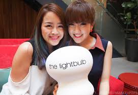 shu uemura the lightbulb fluid