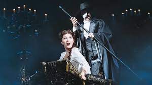 A young soprano becomes the obsession of a disfigured and murderous musical genius who lives beneath the paris opéra house. The Phantom Of The Opera Im Her Majesty S Theatre Musical Visitlondon Com