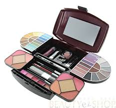 beauty revolution makeup kit 950ml by