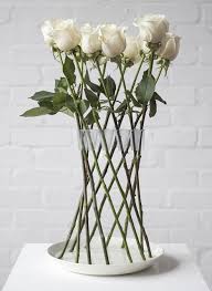 The location of the vase with the flowers is also very important, being recommendable in a cool place at night and during the day it is the important good lighting but that. The Invisible Flower Vase Beautiful Flower Arrangements Floral Arrangements Flower Holder
