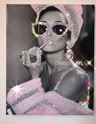 Audrey Hepburn Style Glitter Wall