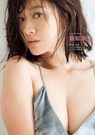色気]篠原涼子の水着画像80枚【ビキニ姿が可愛すぎてやばいです！】 | 美女の集い