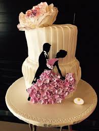 The customer sent me an image that she had found on google, and was set on this design (who can. Engagement Cake Design The First Dance L Escalade Pastry Catering Facebook