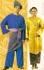 The national costume of malaysia is called the baju kurung. Malaysian Traditional Costumes Hanbok Traditional Dresses Fashion
