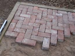 Diy Brick Patio Brick Patios Paver Patio