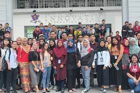 Kolej antarabangsa inovatif, internationally known as innovative international college (innovative) is a privately funded, independent college which provides courses in english. Innovative International College