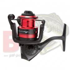 Featuring the rocket line management system, the black max spinning reel family will cast farther with less wind knots. Abu Garcia Bass Warehouse