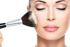 organising a professional makeup vanity
