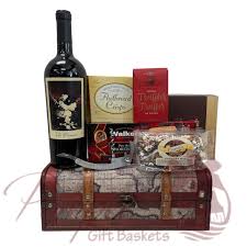 the prisoner wine gift basket pompei