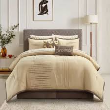 Complete Bedding Set With Sheets