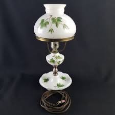 Vintage Milk Glass Ivy Green Lamp 13 ½