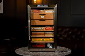 cigar humidors everything you need to