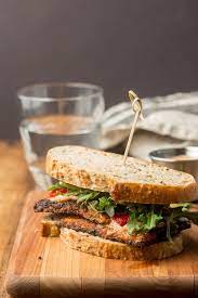 Blackened Tempeh Sandwiches Vegan Sandwich Vegan Lunch Recipes  gambar png