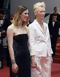 Her mother is a renowned fashion icon. Honor Swinton Byrne Joins Mother Tilda Swinton In Cannes