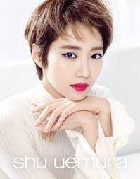 go joon hee looks alluring in shu uemura