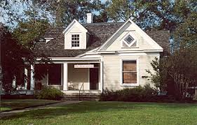 2002 holiday historical homes tours in
