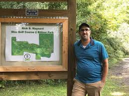 Grand central station disc golf course description: Smolin S Passion For Disc Golf Delivers Design For Guilford S New Course Zip06 Com
