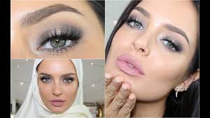 vlogger wore a hijab in a makeup tutori