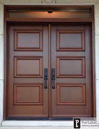 Double Wood Door With Rectangular