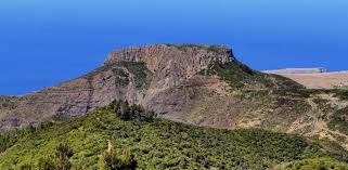 La fortaleza de chipude es un domo de 1.243 m. Chipude La Fortaleza Rocosa De La Gomera