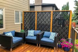 5 Reasons Why Patio Privacy Screens Are