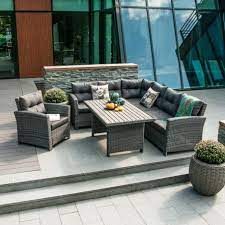 garden furniture set pavia table and