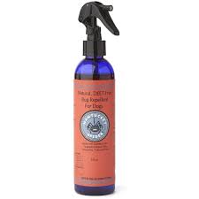 6 bug sprays for dogs to help you and
