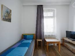Hier können vermieter und makler in düsseldorf kostenlos ihre. 5 Zimmer Wohnung Zur Miete In Dusseldorf Trovit