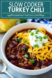 slow cooker turkey chili dinner at
