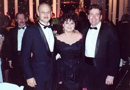 This comes from the fortunate. File Delta Burke And Gerald Mcraney At The 1990 Annual Emmy Awards Jpg Wikipedia