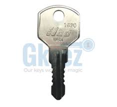 performax tool chest replacement keys