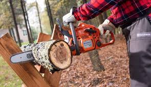 Stihl vs husqvarna chainsaws — when it comes to chainsaws, this is a classic debate with plenty of passion on both sides of the fence. Husqvarna 435 Vs 435e Ii Chainsaw 2021 What Does The New E Series Bring Compare Before Buying