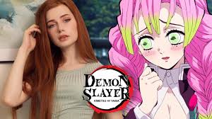 Demon Slayer cosplayer tantalizes fans as Love Pillar Mitsuri Kanroji -  Dexerto