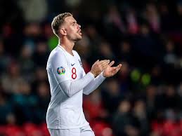 Many argue that a captain should be in the middle of the park. 7 Of Jordan Henderson S Best England Moments Of 2019 As He S Named Men S Player Of The Year 90min
