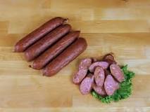 Does andouille sausage have beef in it?