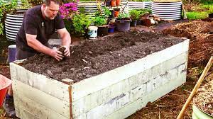 fill raised vegetable garden beds