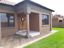 4 bedroom house cost in south africa