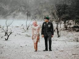 Sesi foto prewedding romantis di jawa tengah sesi foto prewedding . 10 Tempat Wisata Untuk Foto Prewedding Di Sekitar Bandung