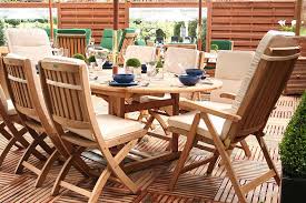 Choose Patio Furniture Made From Wood